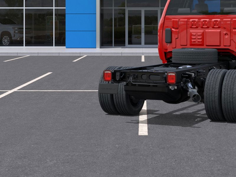 2025 Chevrolet Silverado 5500 HD Work Truck