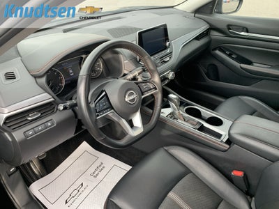 2025 Nissan Altima SR