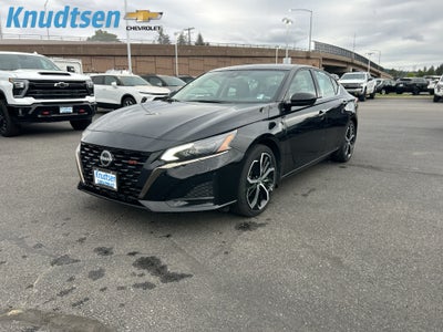2025 Nissan Altima SR