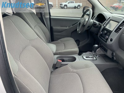 2021 Nissan Frontier Crew Cab SV 4x4