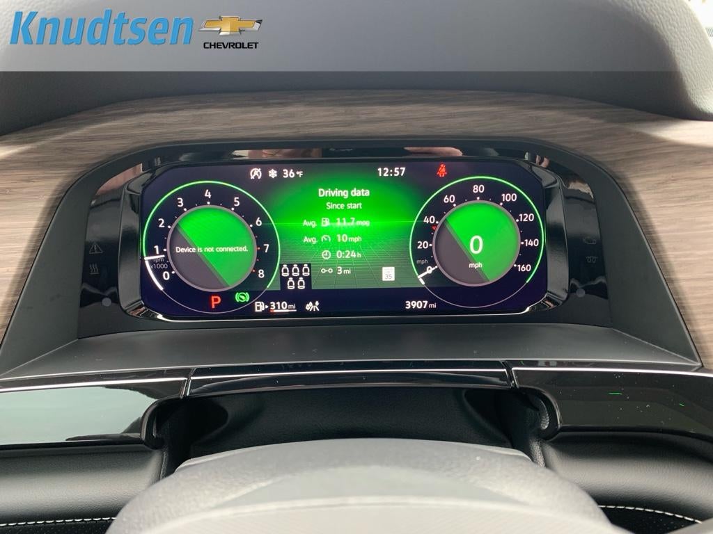 2025 Volkswagen Atlas 2.0T SEL Premium R-Line