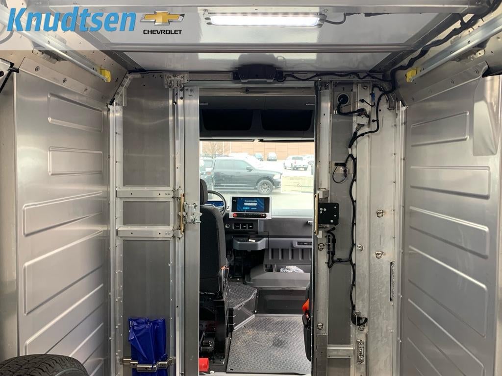 2025 Chevrolet BrightDrop 400 AWD 400