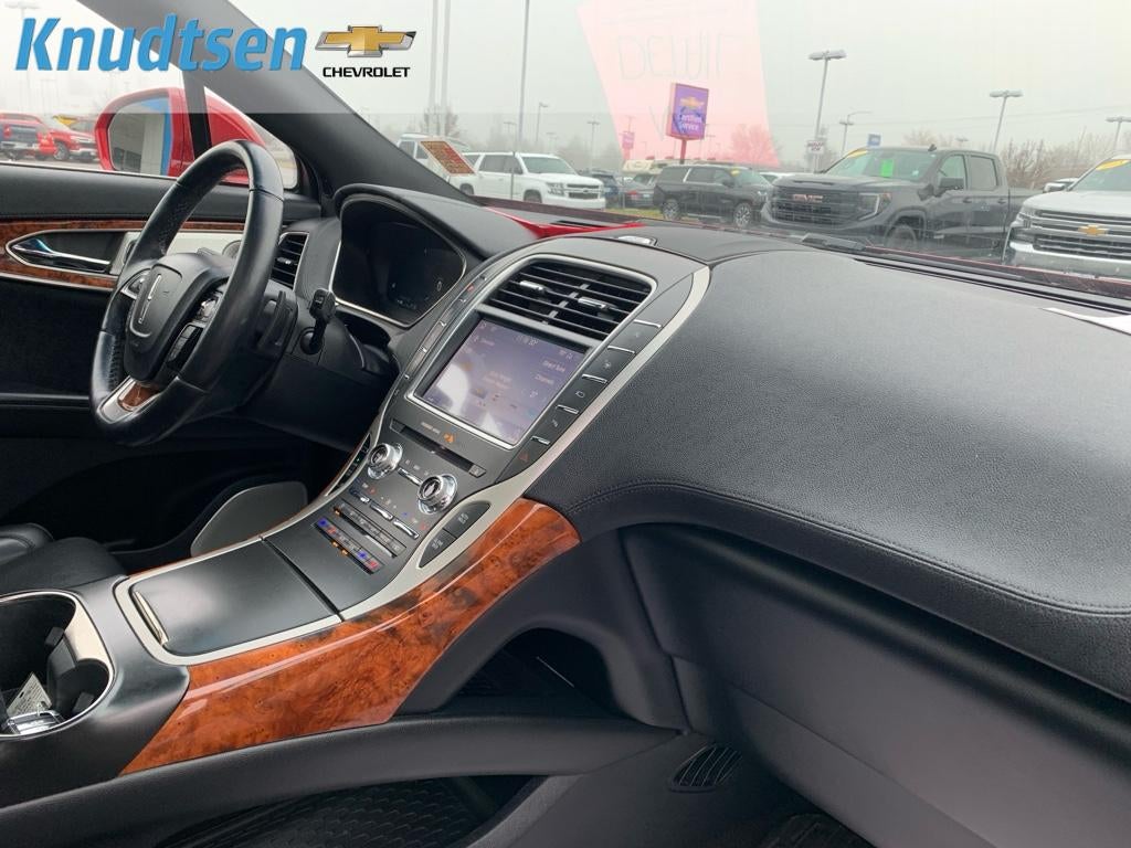 2020 Lincoln Nautilus Reserve