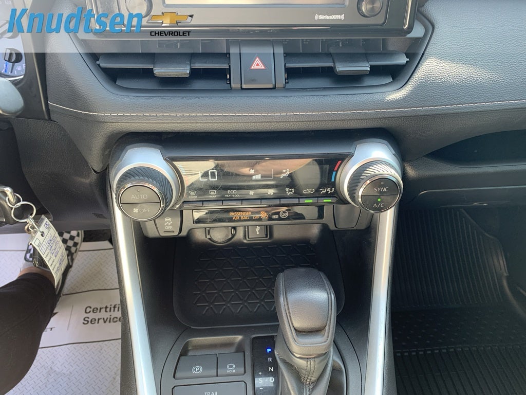 2022 Toyota RAV4 Hybrid LE