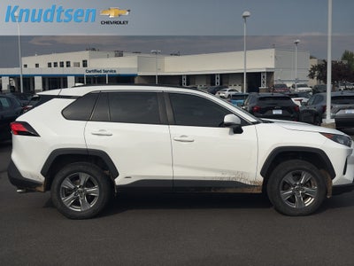 2022 Toyota RAV4 Hybrid LE