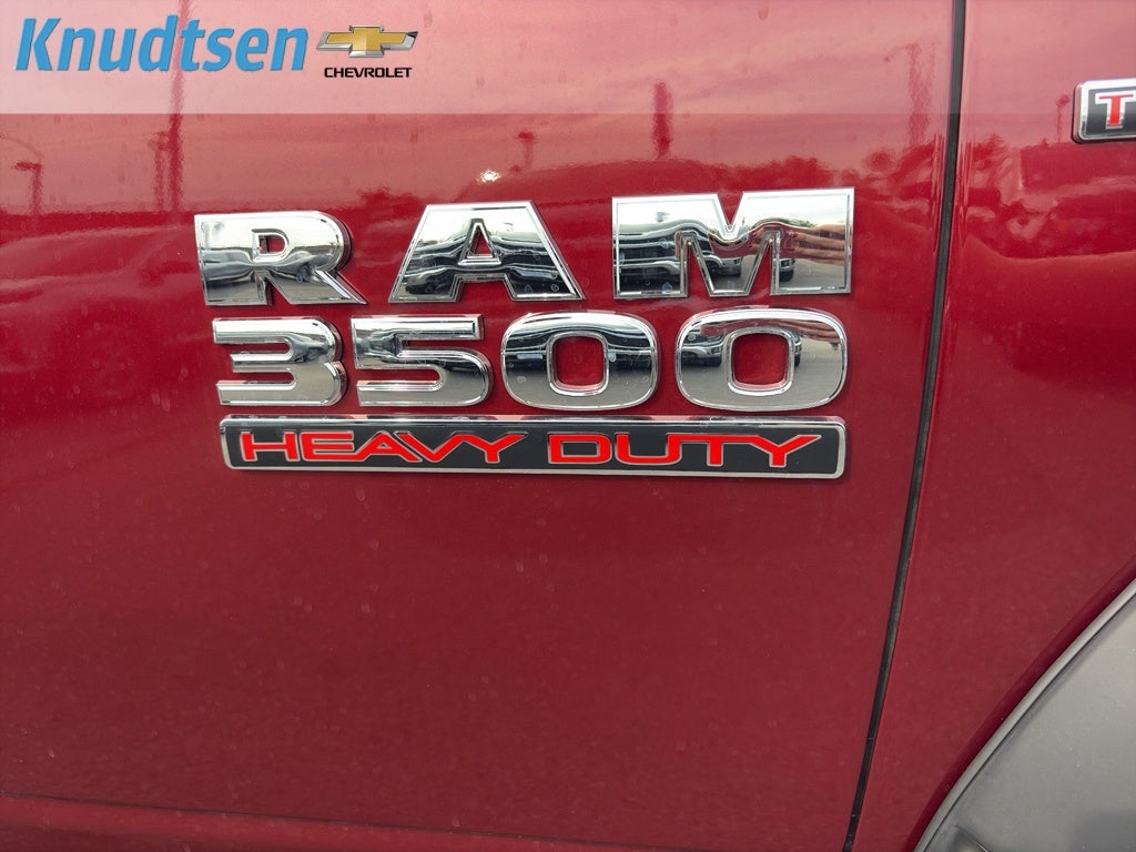 2018 RAM 3500 Tradesman Crew Cab 4x4 6'4" Box