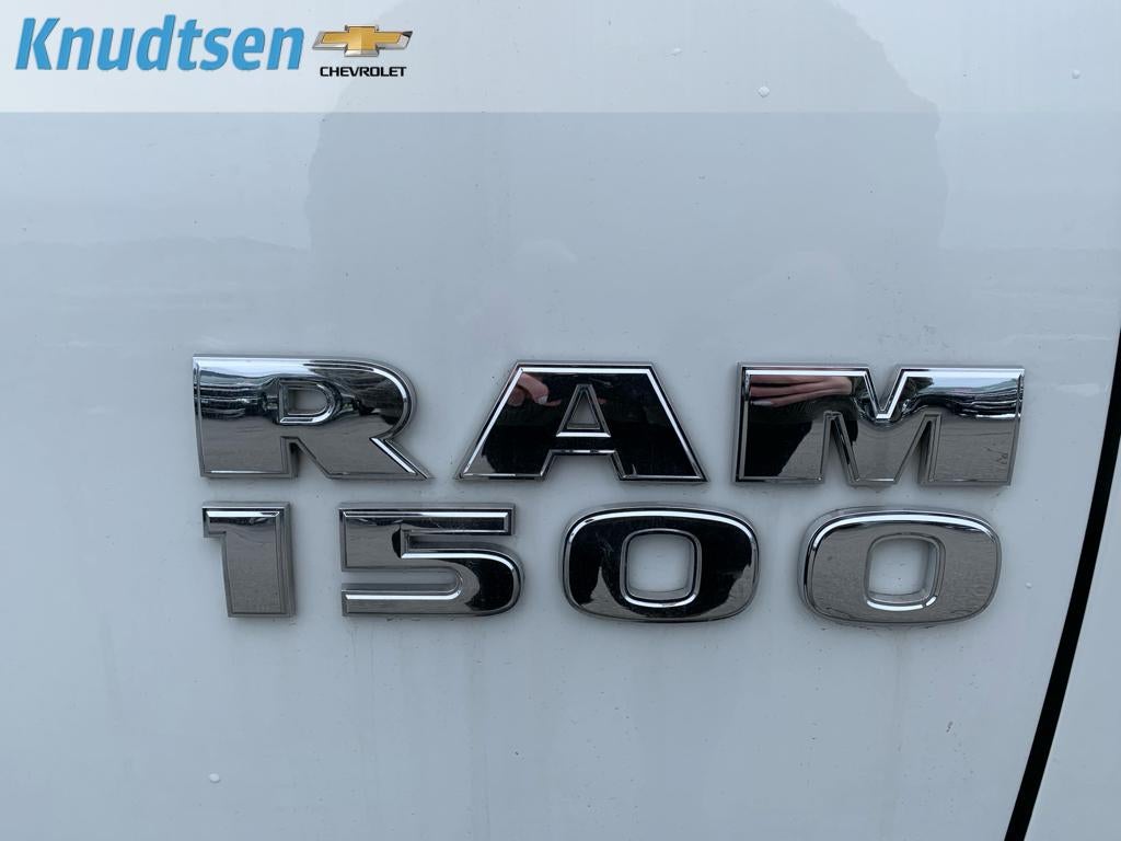 2018 RAM 1500 SLT Regular Cab 4x4 8' Box