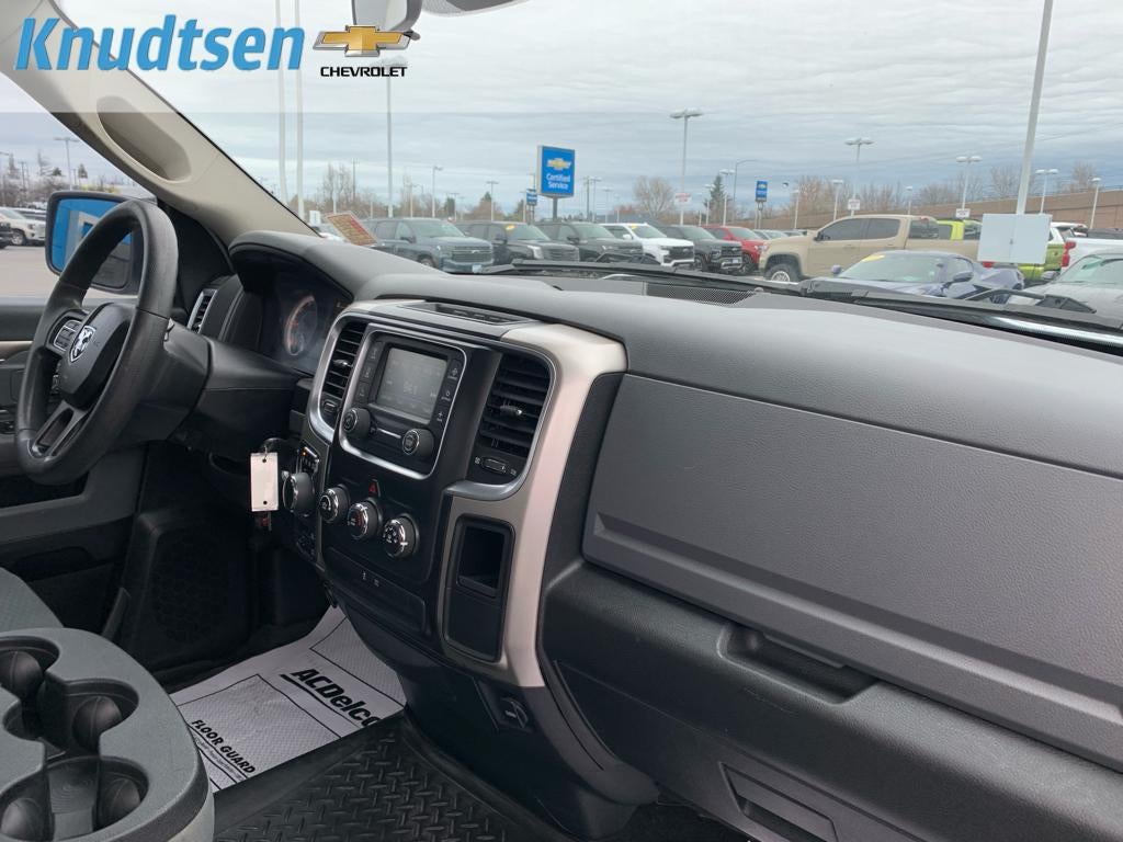 2018 RAM 1500 SLT Regular Cab 4x4 8' Box