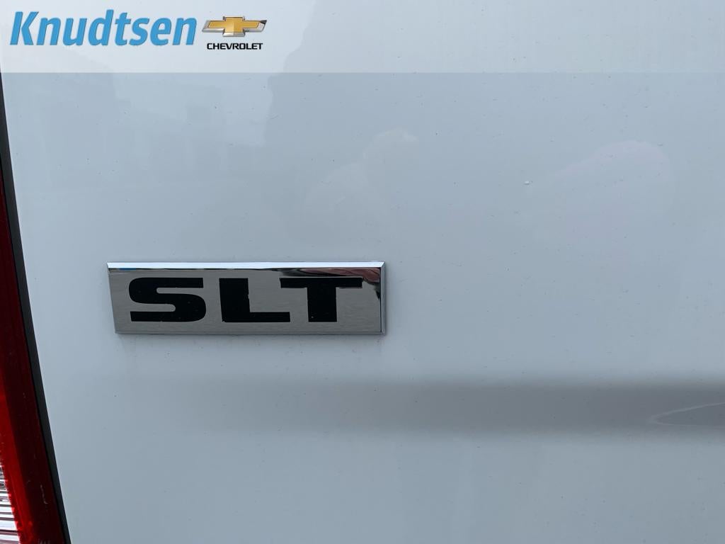 2018 RAM 1500 SLT Regular Cab 4x4 8' Box