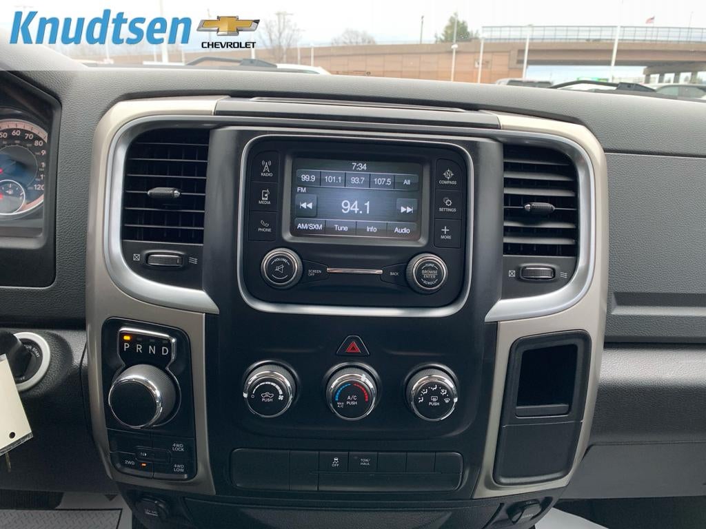 2018 RAM 1500 SLT Regular Cab 4x4 8' Box