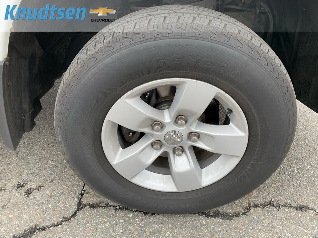 2018 RAM 1500 SLT Regular Cab 4x4 8' Box