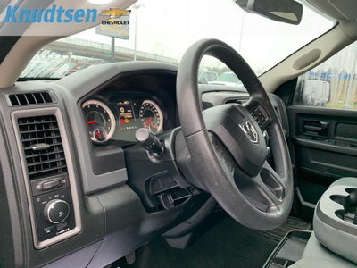 2018 RAM 1500 Express Crew Cab 4x4 5'7" Box