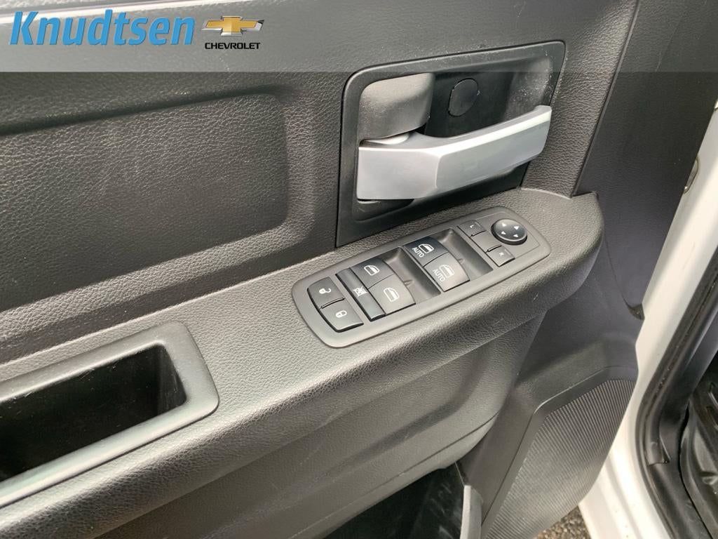 2019 RAM 2500 Tradesman Crew Cab 4x4 6'4" Box