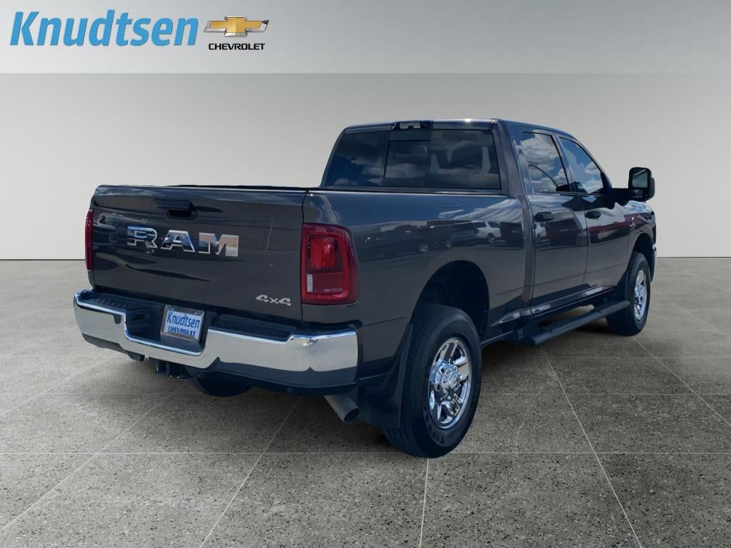 2025 RAM 2500 Tradesman Crew Cab 4x4 6'4" Box