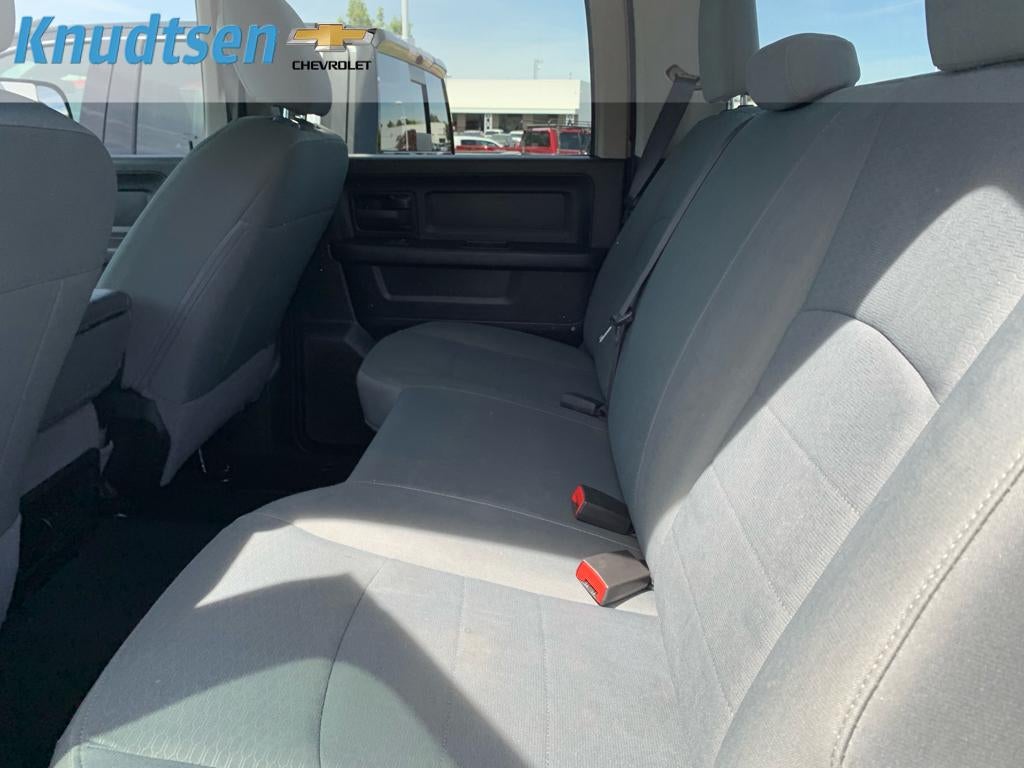 2018 RAM 2500 Tradesman Crew Cab 4x4 6'4" Box
