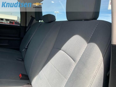 2018 RAM 2500 Tradesman Crew Cab 4x4 6'4" Box