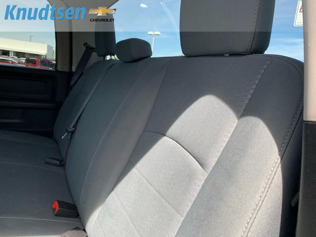 2018 RAM 2500 Tradesman Crew Cab 4x4 6'4" Box