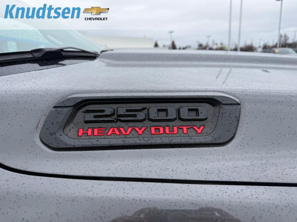 2022 RAM 2500 Laramie Crew Cab 4x4 6'4" Box