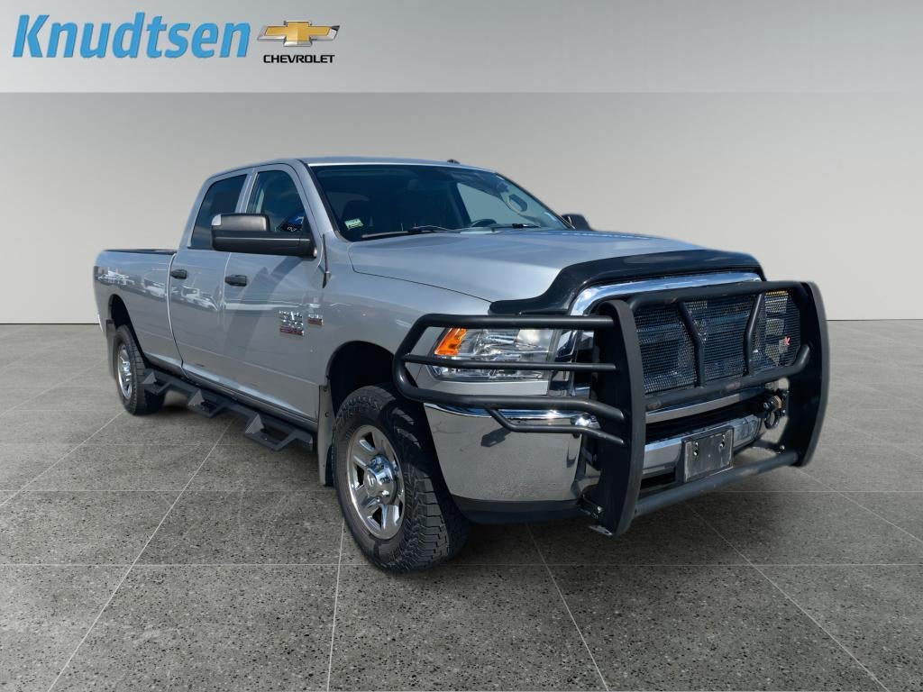2018 RAM 2500 Tradesman Crew Cab 4x4 8' Box