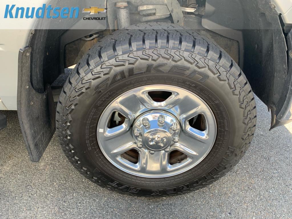 2018 RAM 2500 Tradesman Crew Cab 4x4 8' Box