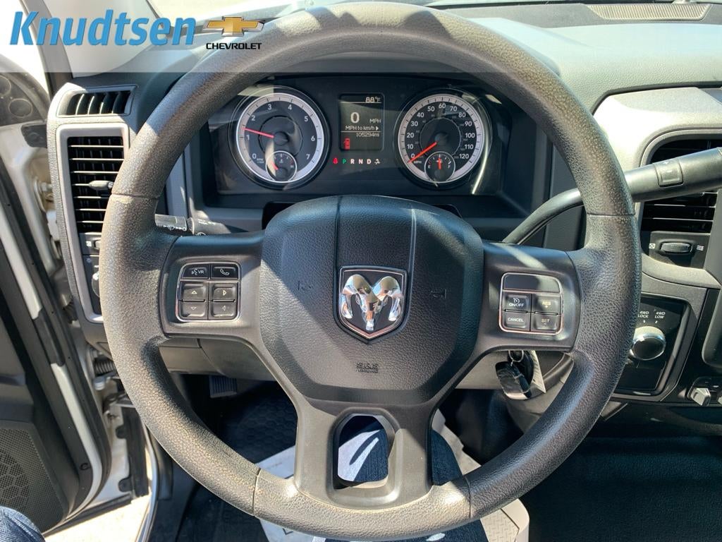2018 RAM 2500 Tradesman Crew Cab 4x4 8' Box