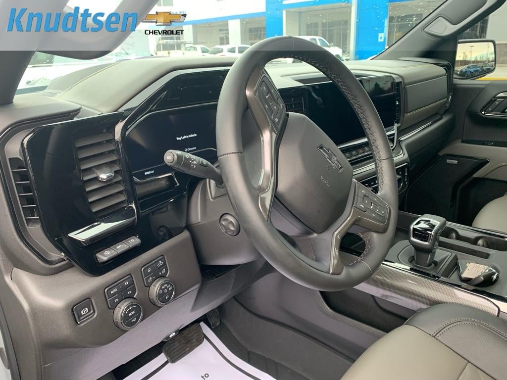 2025 Chevrolet Silverado 1500 ZR2