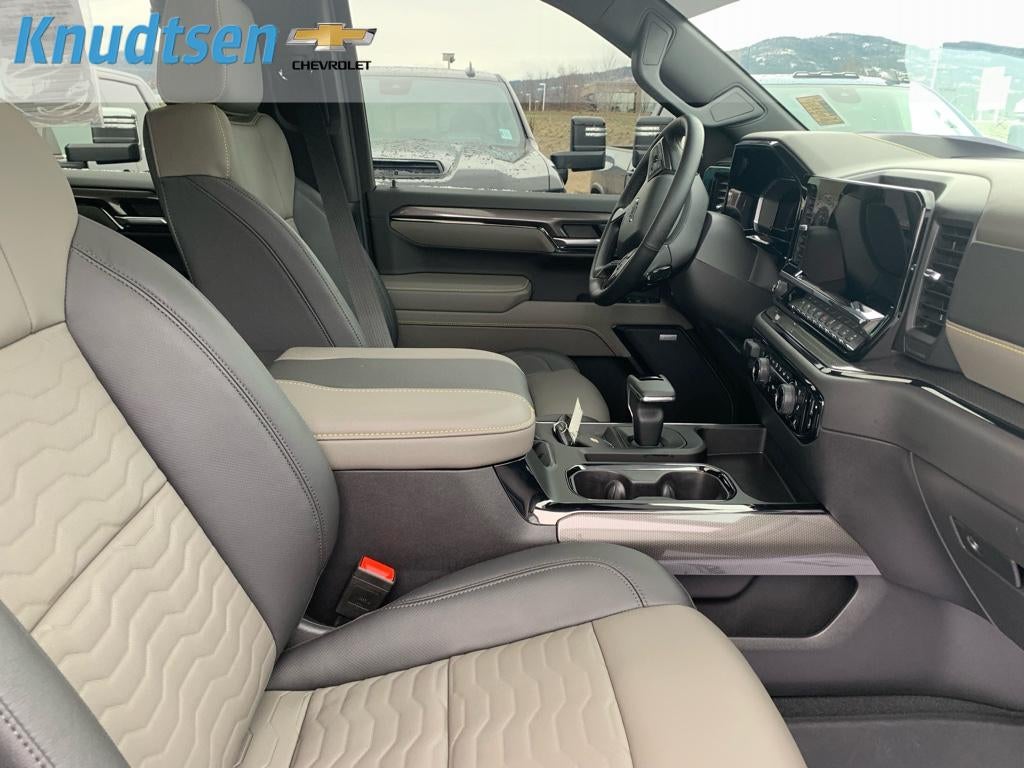 2025 Chevrolet Silverado 1500 ZR2