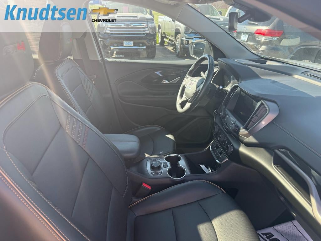 2022 GMC Terrain AT4