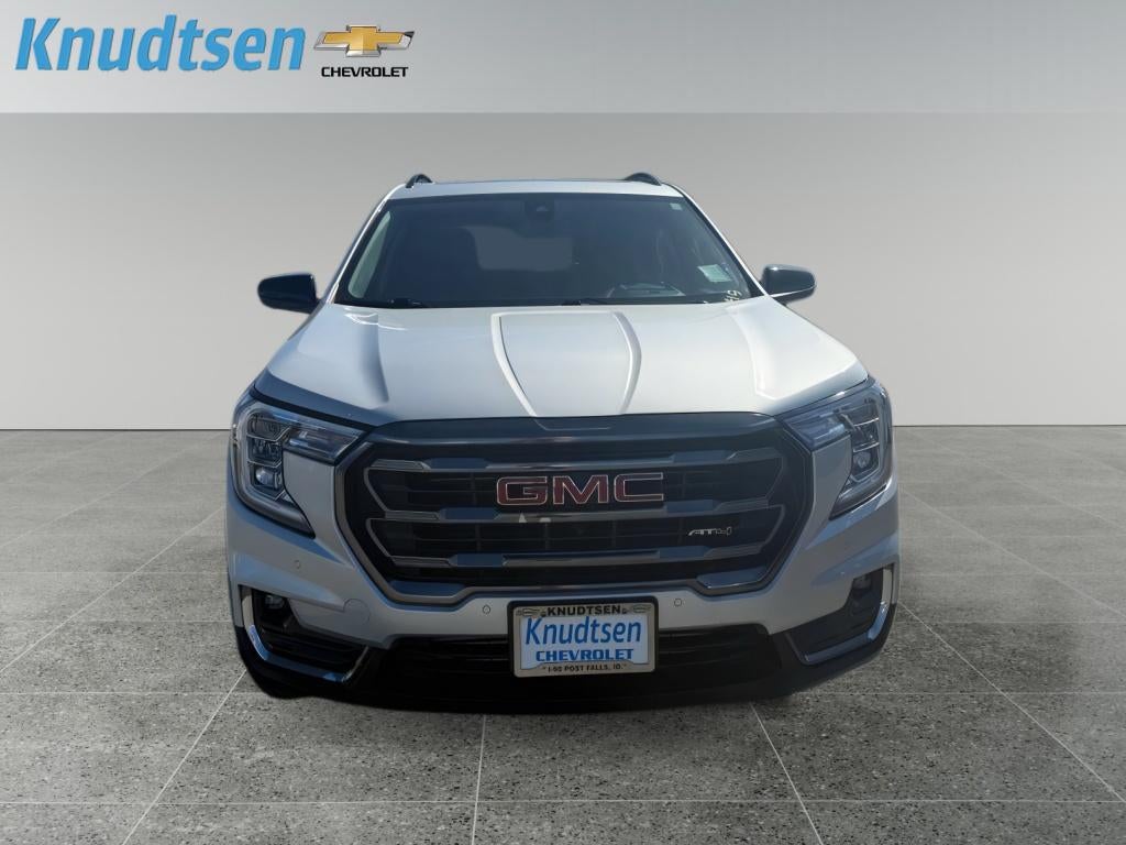 2022 GMC Terrain AT4