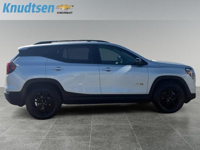2022 GMC Terrain AT4