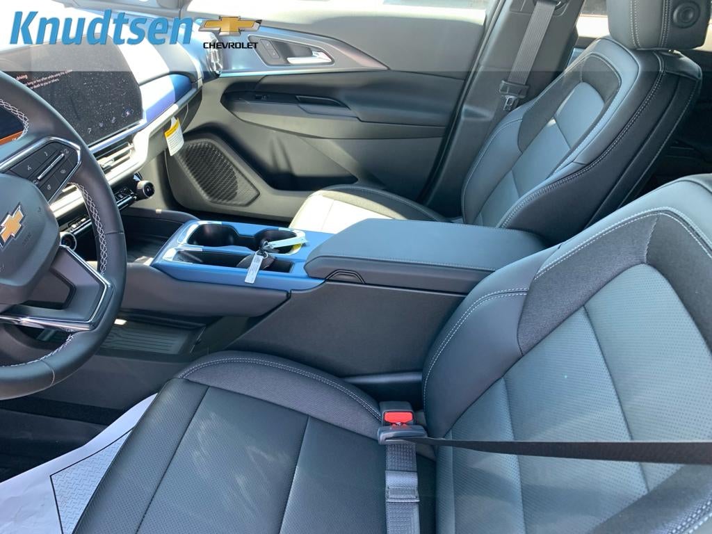 2026 Chevrolet Equinox EV 2LT - Photo 17