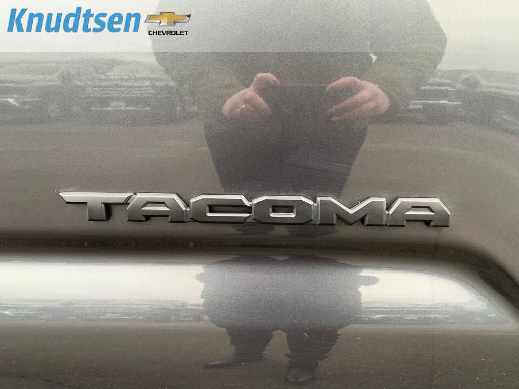 2020 Toyota Tacoma TRD Sport