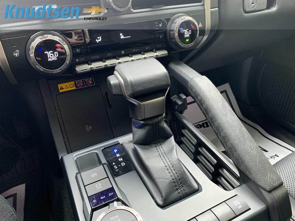 2024 Toyota Tacoma 4WD SR5