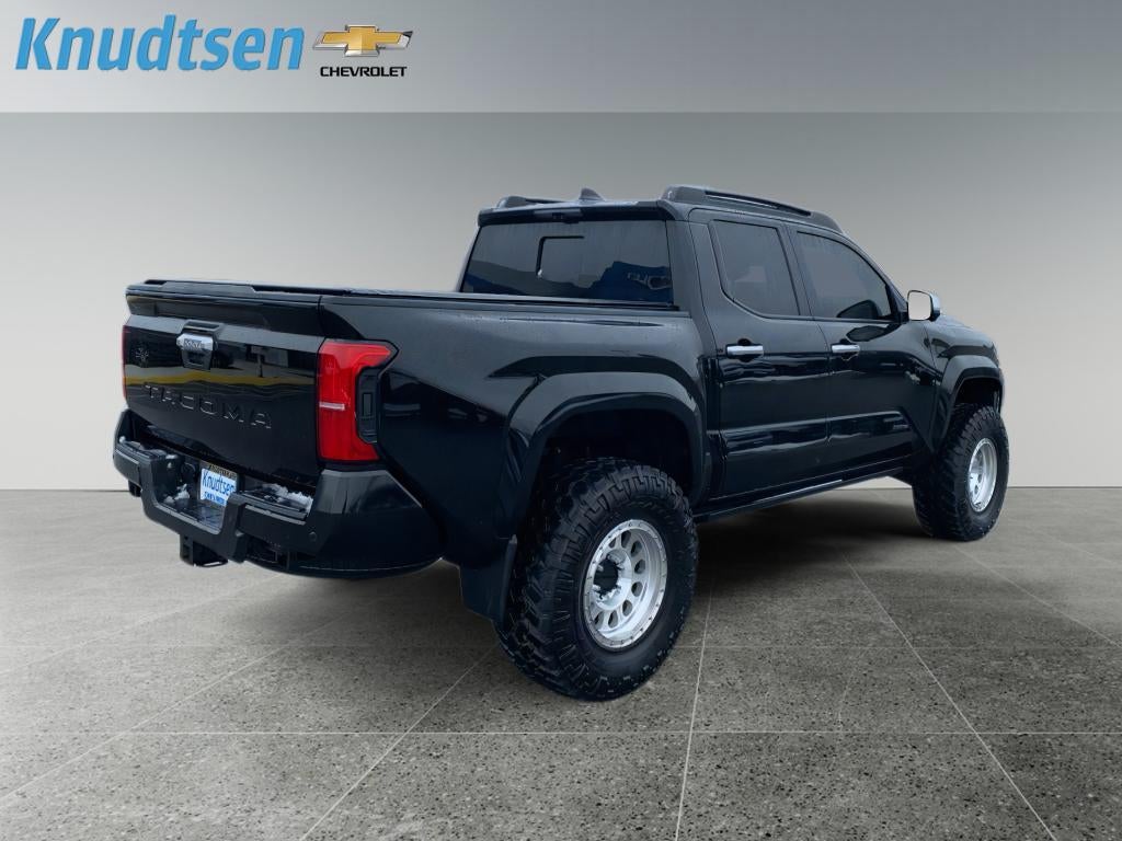 2024 Toyota Tacoma 4WD SR5