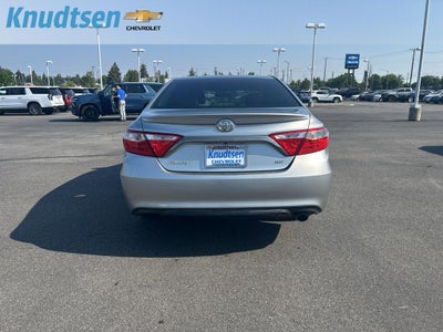 2015 Toyota Camry SE