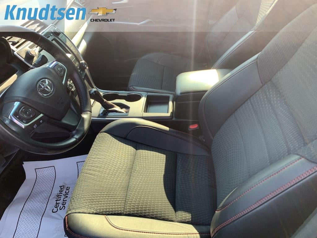 2015 Toyota Camry SE