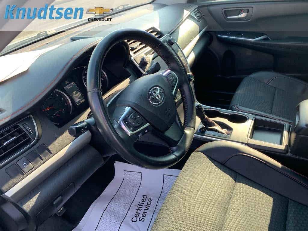 2015 Toyota Camry SE