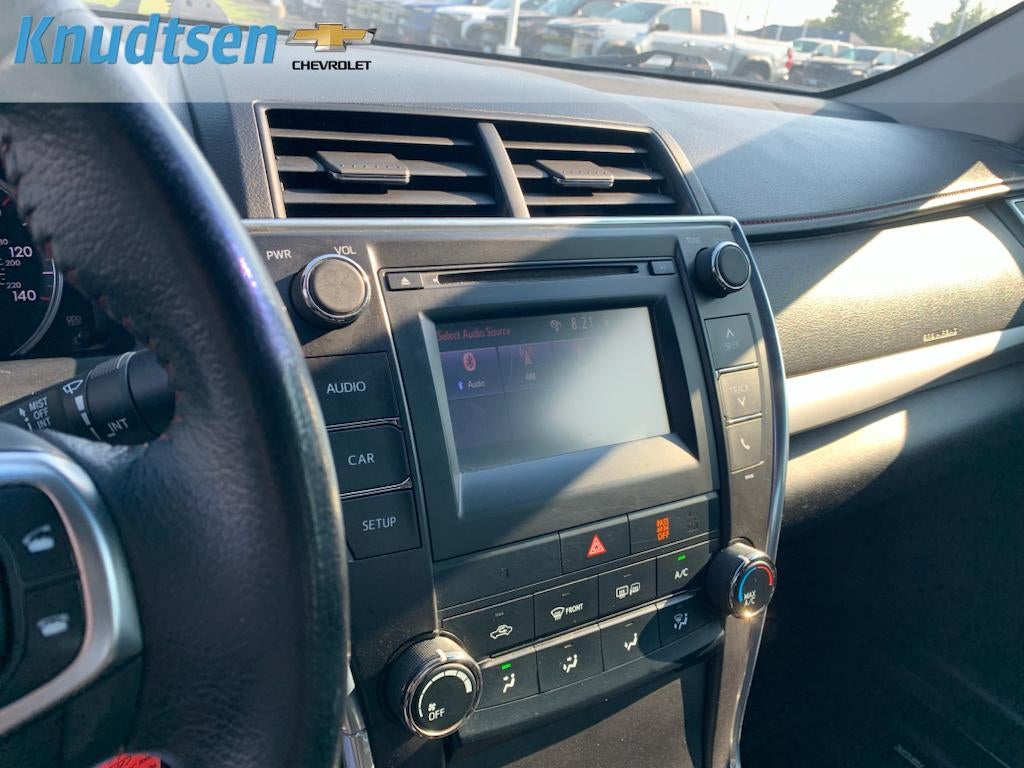 2015 Toyota Camry SE