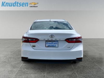 2022 Toyota Camry LE