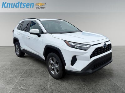 2022 Toyota RAV4 Hybrid XLE