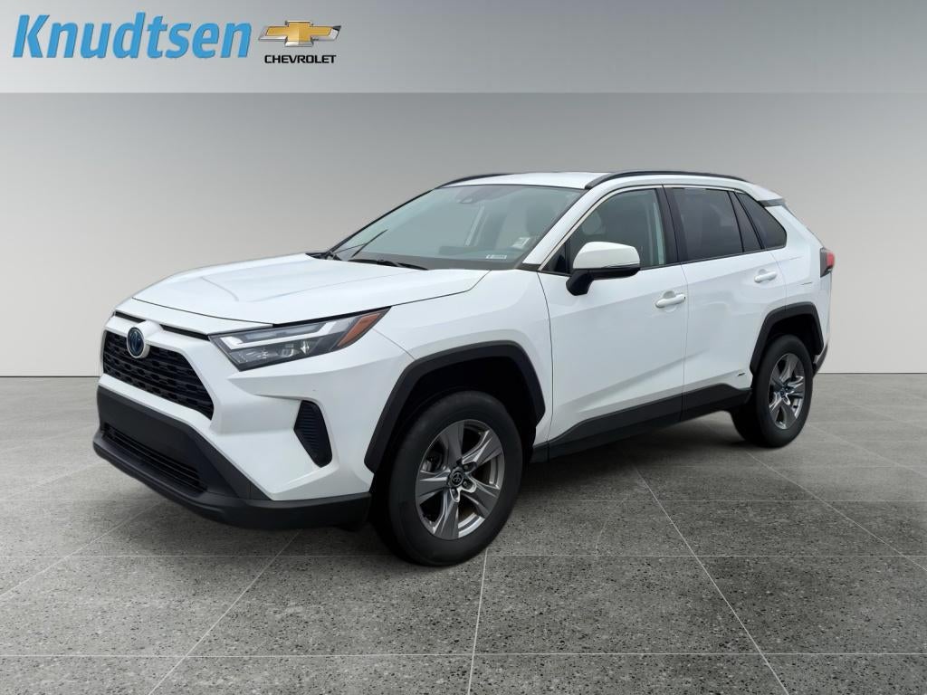 2022 Toyota RAV4 Hybrid XLE
