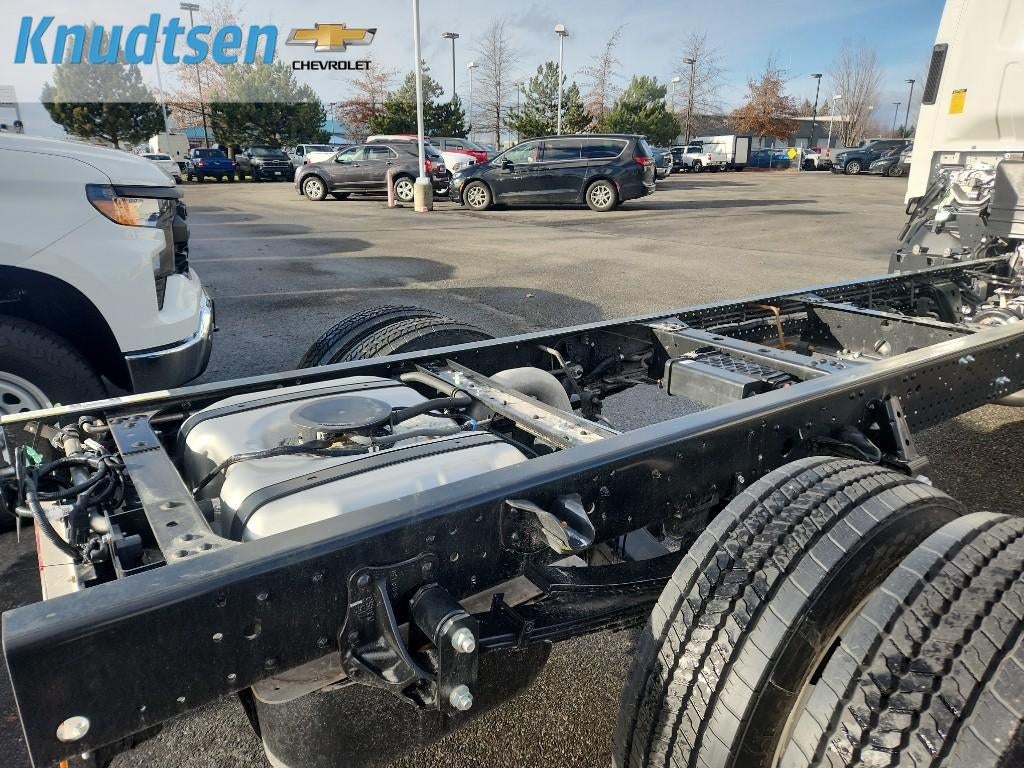 2026 Chevrolet Low Cab Forward 4500 Base