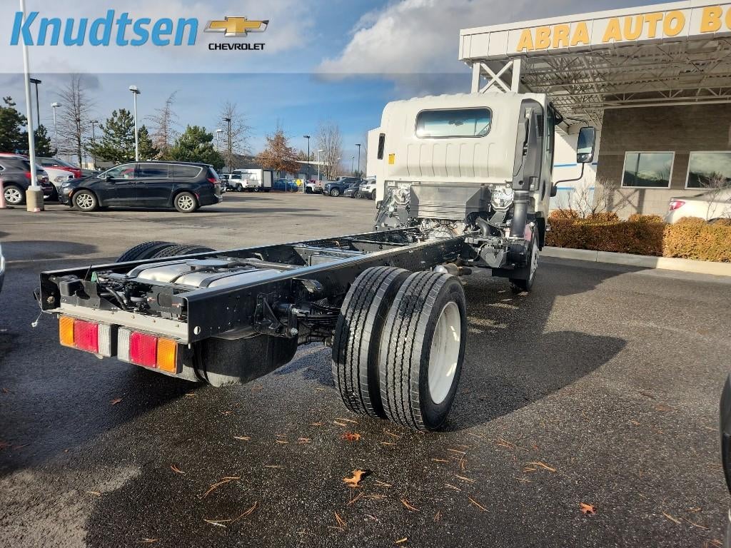 2026 Chevrolet Low Cab Forward 4500 Base