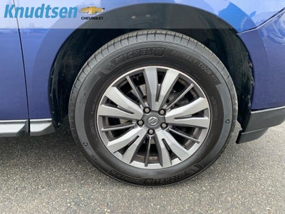 2020 Nissan Pathfinder SL