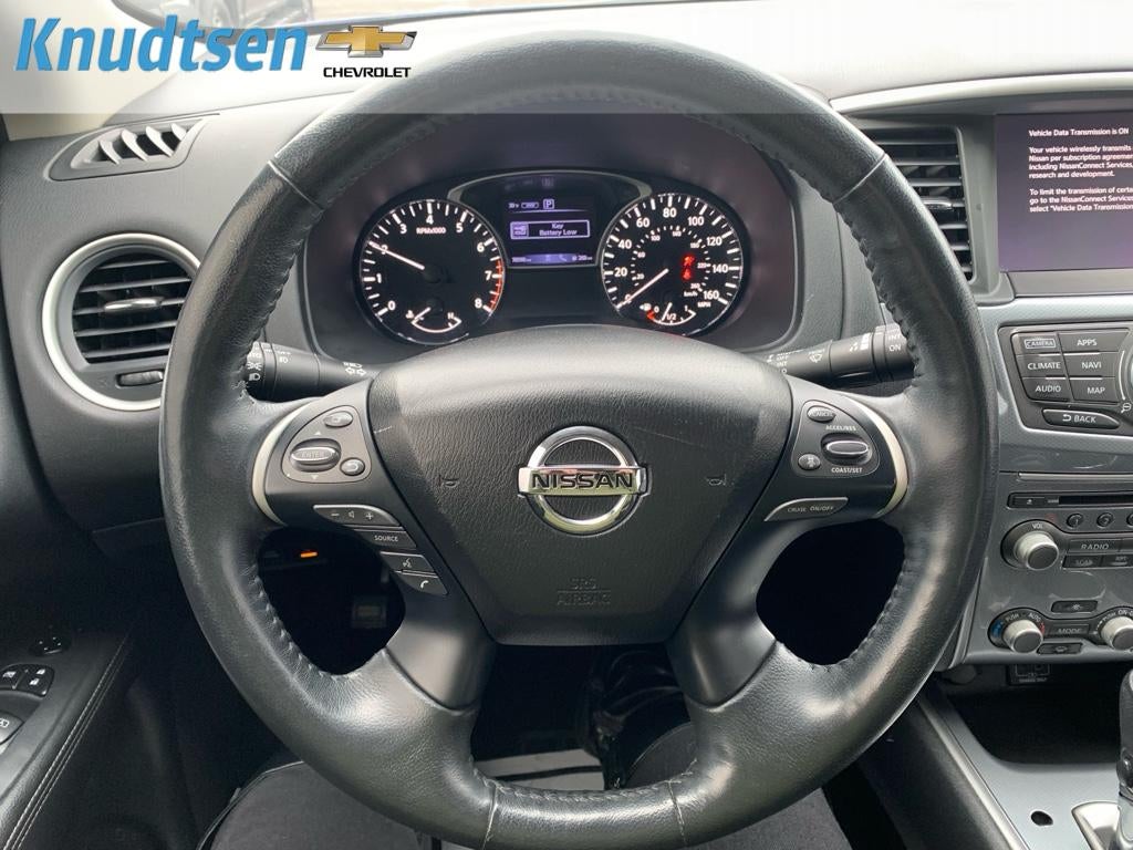 2020 Nissan Pathfinder SL