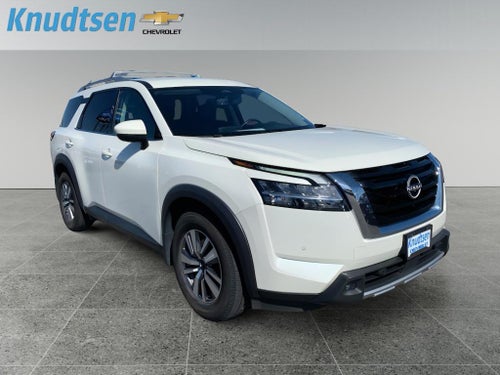 2023 Nissan Pathfinder SL 4WD