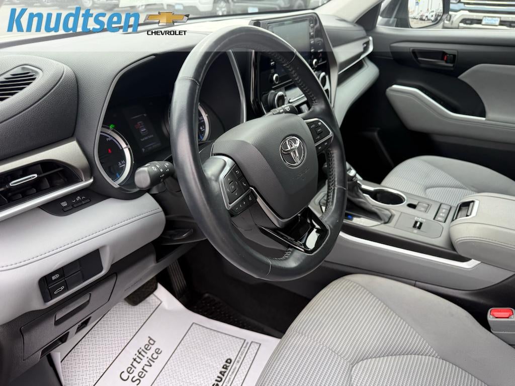 2021 Toyota Highlander Hybrid LE