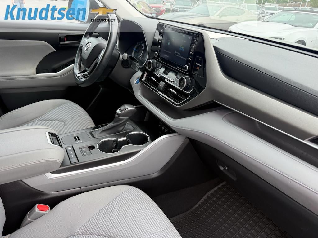 2021 Toyota Highlander Hybrid LE