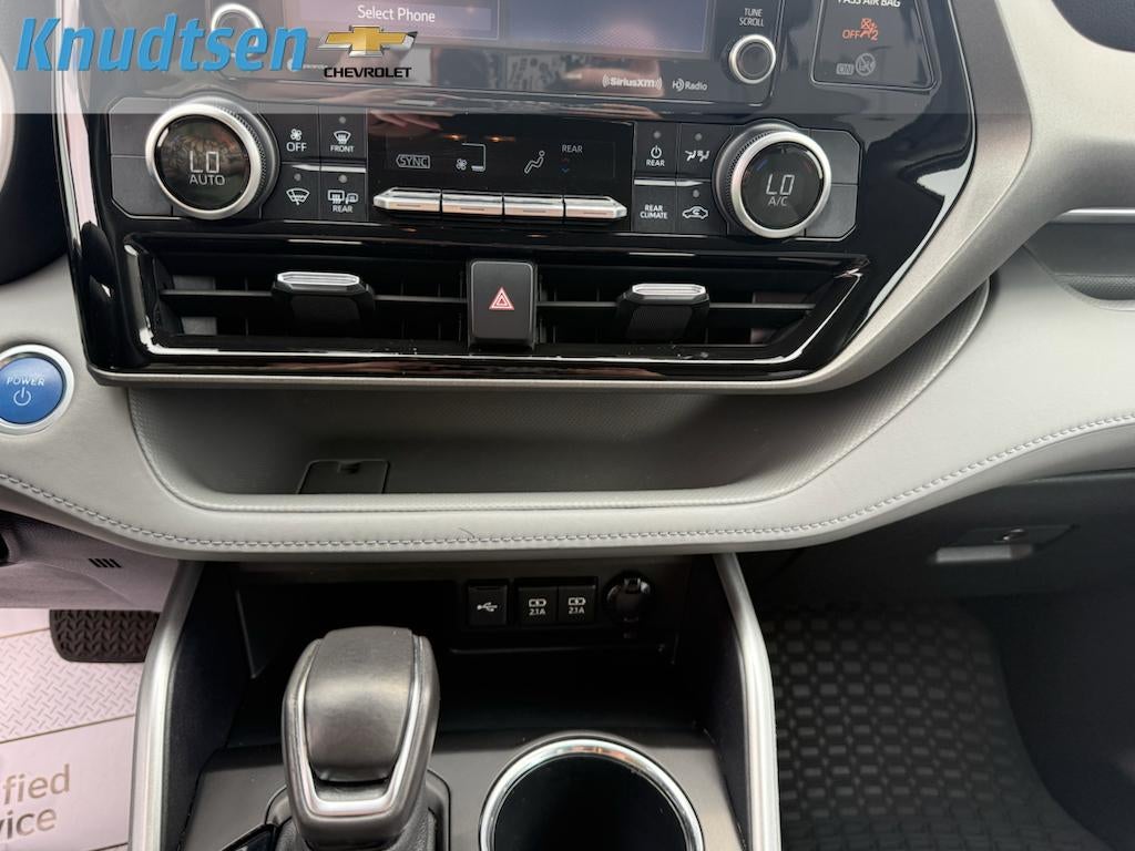 2021 Toyota Highlander Hybrid LE