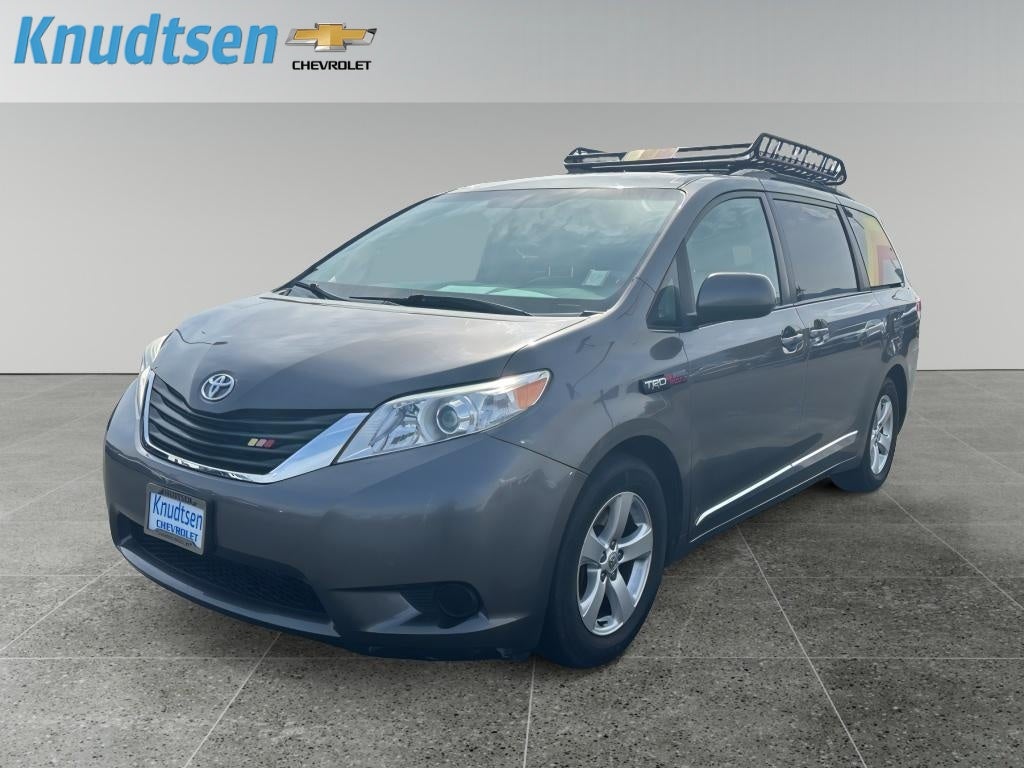 2013 Toyota Sienna LE AAS